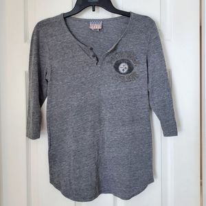 Distressed Women's Steelers Tee